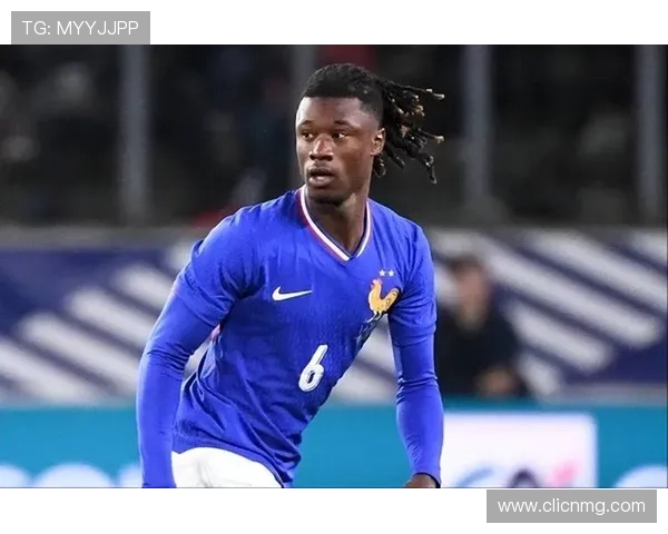 哪个足球明星的孩子身材丰满引发网友热议与关注 哪个足球明星的孩子身材丰满引发网友热议与关注